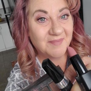 Meet your Posher, Trish